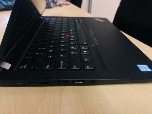 Lenovo ThinkPad T490s i5-8365U 1.9GHz 16GB Ram 256GB SSD 14UHD Graphics Touch Screen
