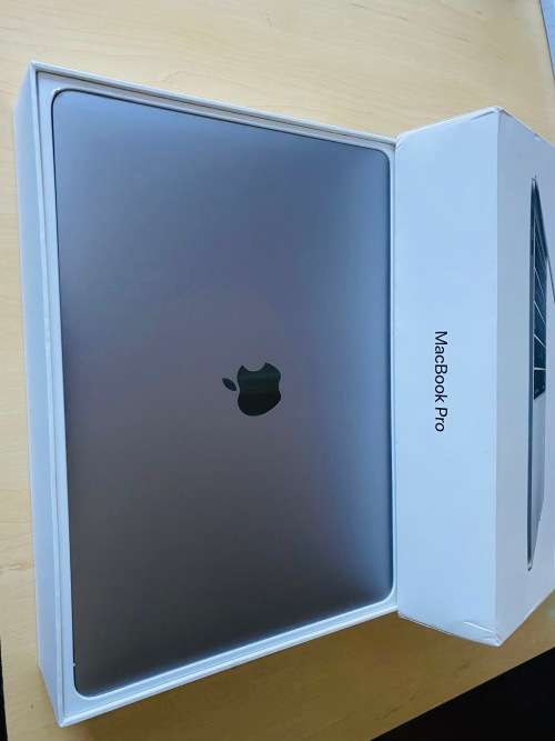 Apple MacBook Pro 2017 module, 13.3-inch Retina  LED-Backlight  intel Core i5-2.3GHz  8GB Ram  128GB