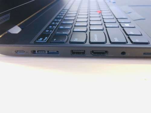 Lenovo ThinkPad T590  Core i7-8665 @ 2.11Ghz  32 GB Ram  512 GB SSD  15.6 UHD Graphics Display