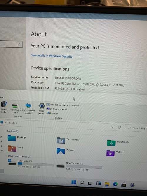 Lenovo Legion Y530 i7-8750H 2.21GHz 16GB Ram 256 GB SSD+ 2TB HDD 15.6 NVIDIA GeForce 1050Ti +UHD Grp