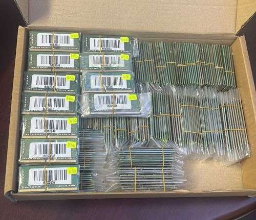 4GB DDR4 LAPTOP RAM ON SPECIAL