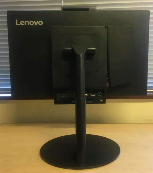 ThinkCentre Tiny-in-One 3 22 inch (PC Not included)