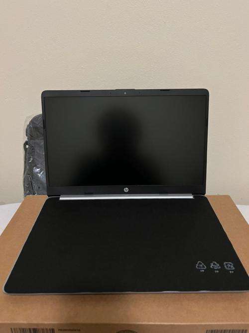 Hp 255 G8 Notebook Pc AMD Ryzen  5 3500U with Radeon Vega Mobile Gfx 2100 MHz 8GB Ram 512GB SSD 15.6