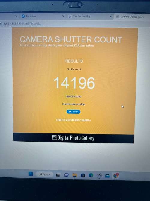 NIKON D5300 with 2 Lens & accessories  *Nikon D5300 DSLR Camera Body *Nikon 18-55mm DX Lens + UV fil