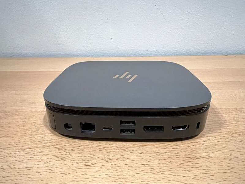 HP Elite Slice Mini Desktop  Core i5 6500T 8GB Ram 256GB SSD