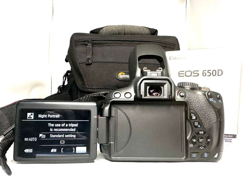 Canon EOS 650D with Lens & Accessories