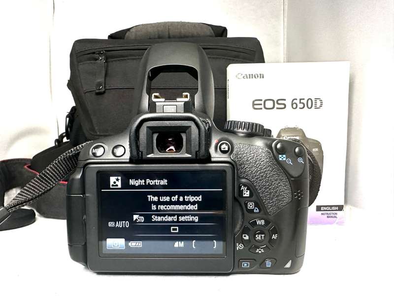 Canon EOS 650D with Lens & Accessories