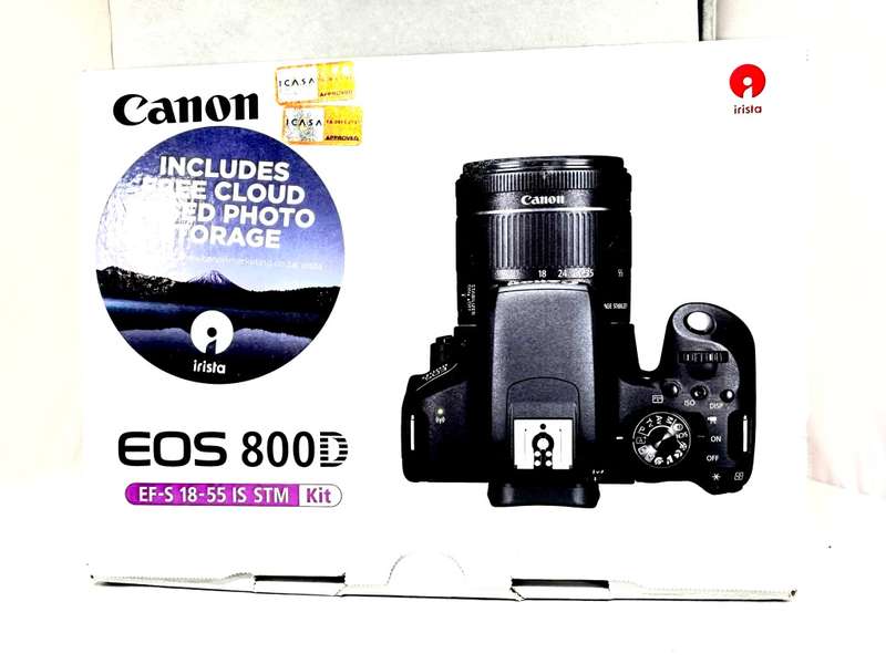 Canon EOS 800D with Lens and accessories