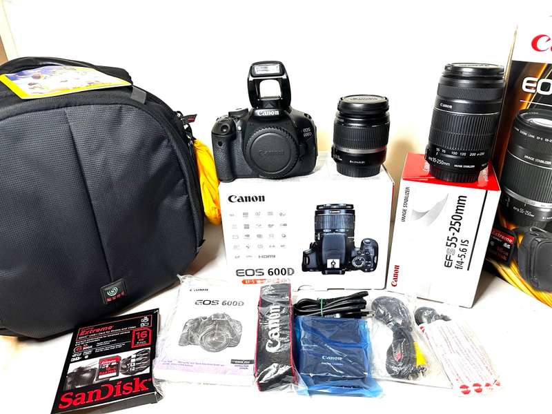 Canon EOS 600D DSLR Camera with Canon EFS 18-55mm AF/MF macro Lens  Canon EFS 55-250mm Zoom Lens Ori
