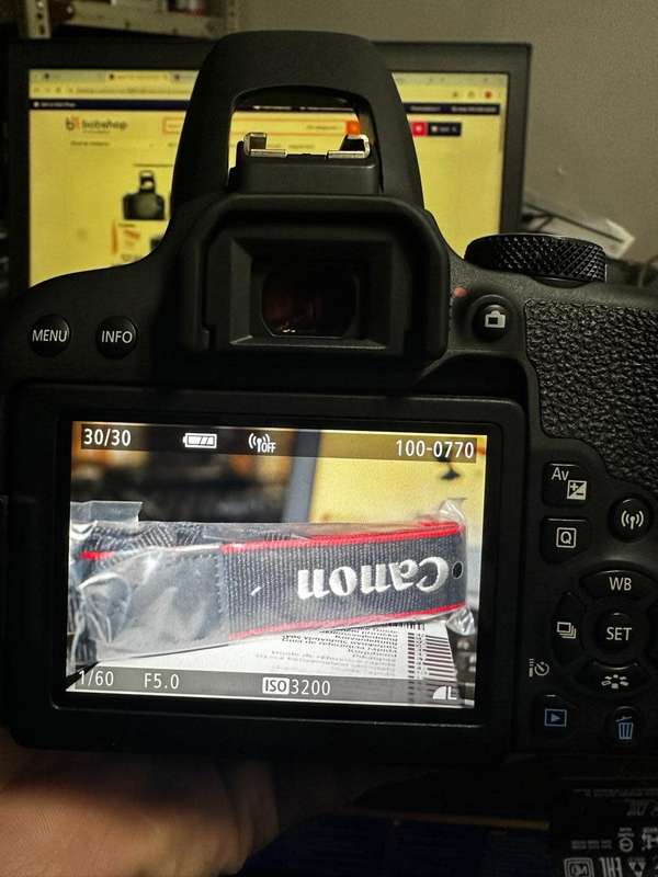 Canon EOS 800D with Lens and accessories