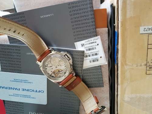 PANERAI LUMINOR MARINA PAM111 PAM00111 LIMITED PRODUCTION LUXURY WATCH- AS NEW - FULL SET