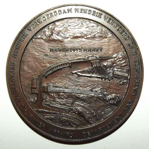 Large March 1972 Department of Water Affairs Hendrik Verwoerd Dam Medal