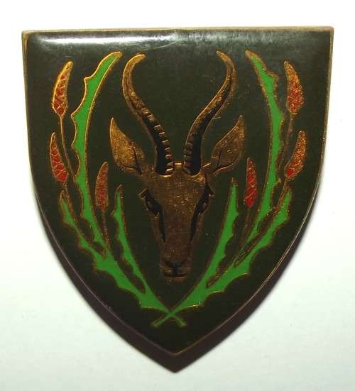 SADF 5 SA Infantry Battalion Darker Green Type Metal Shoulder Flash