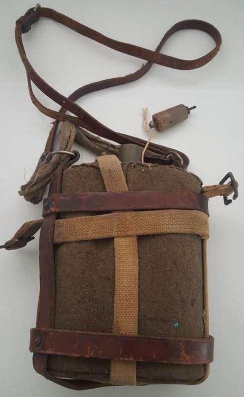 WW2 British Metal Water Bottle - Cork Intact