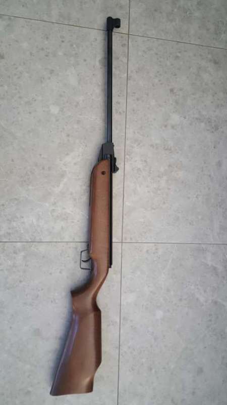 Vintage Cometa Model 100 Made in Spain .177 Air Rifle