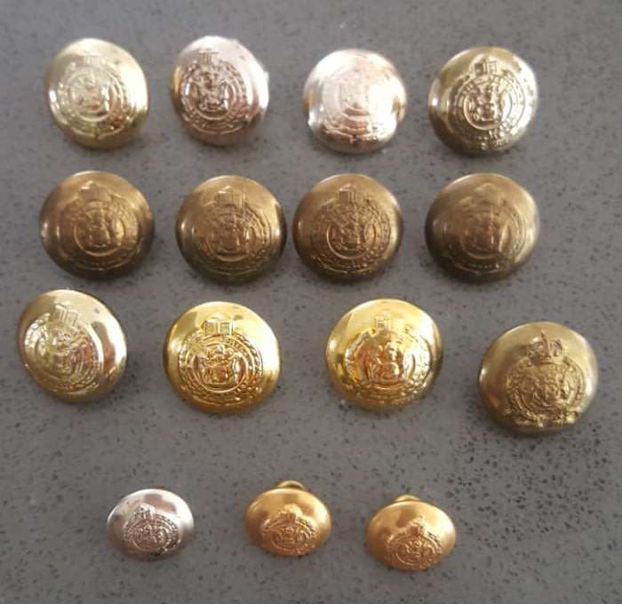 15 SA Railway Police Buttons