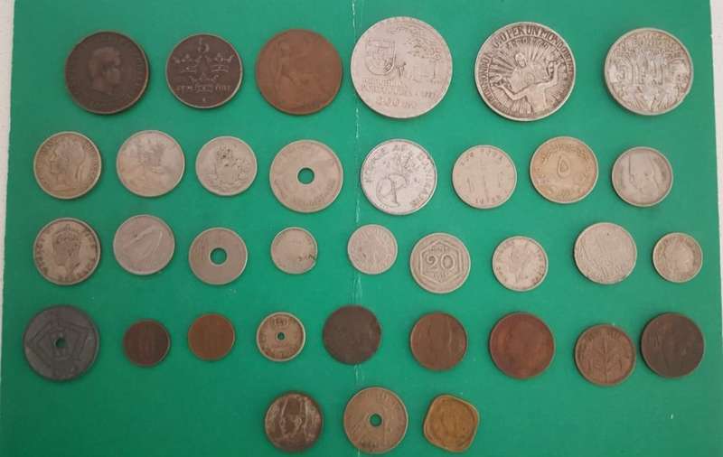 Lot of 35 Assorted World Coins - Earliest 1918