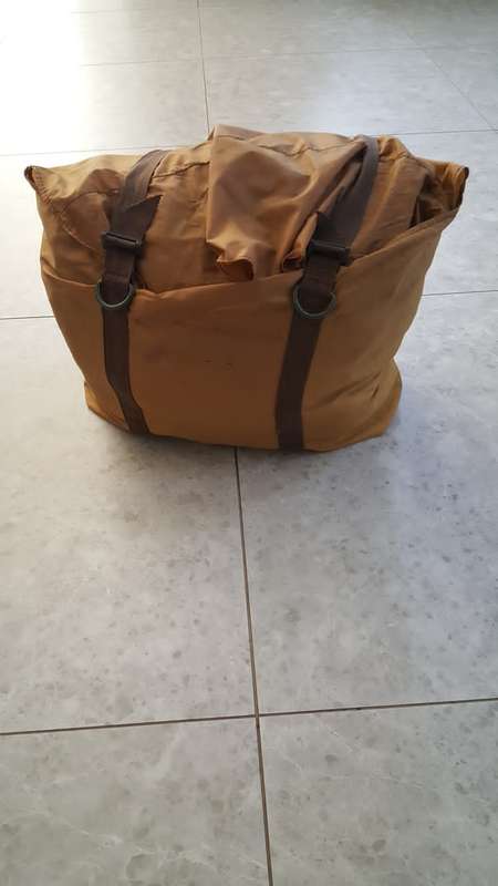 SADF SLEEPING BAG WITH CARRIER BAG
