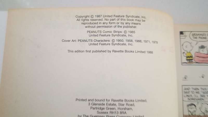 1988 CHARLIE BROWN CARTOON BOOK