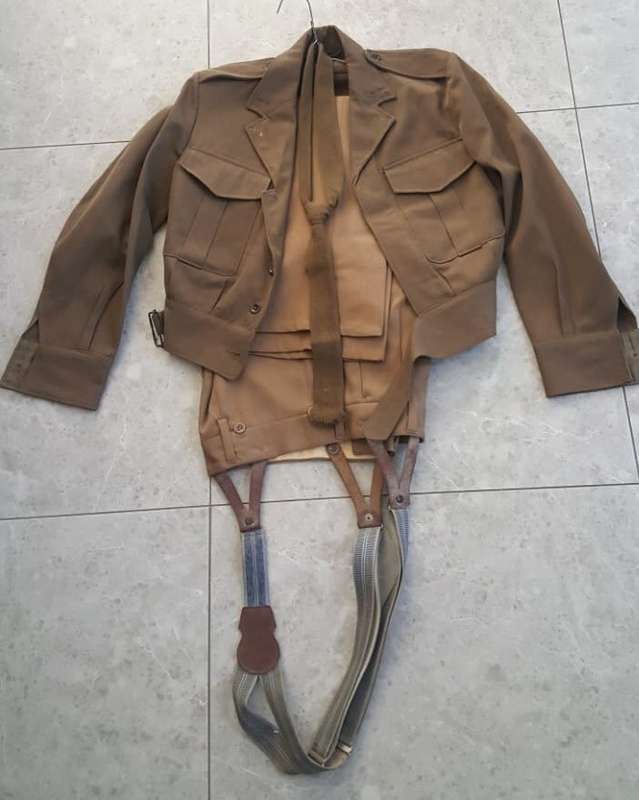 1965 SADF ARMY COMBAT BUNNY JACKET WITH TROUSERS, BRACES AND TIE