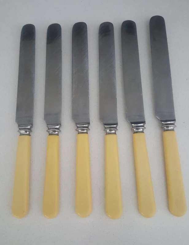 VINTAGE BONE HANDLE SET OF 6 DINNER KNIVES - GEO A AXE SHEFFIELD ENGLAND