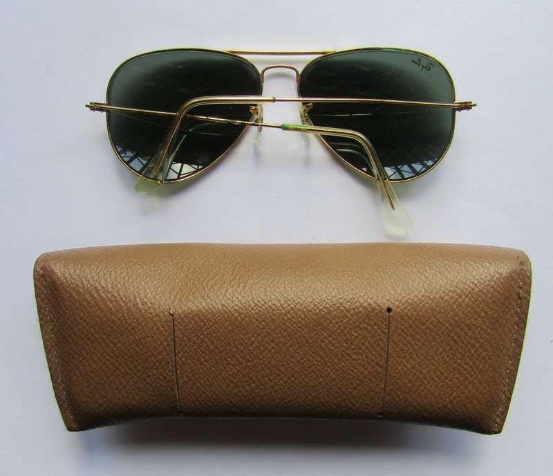 Vintage Ray Ban Sunglasses and Case