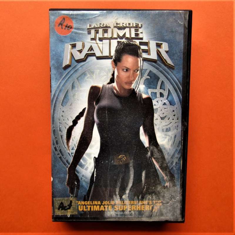 Lara Croft - Tomb Raider - Movie VHS Tape (2001)