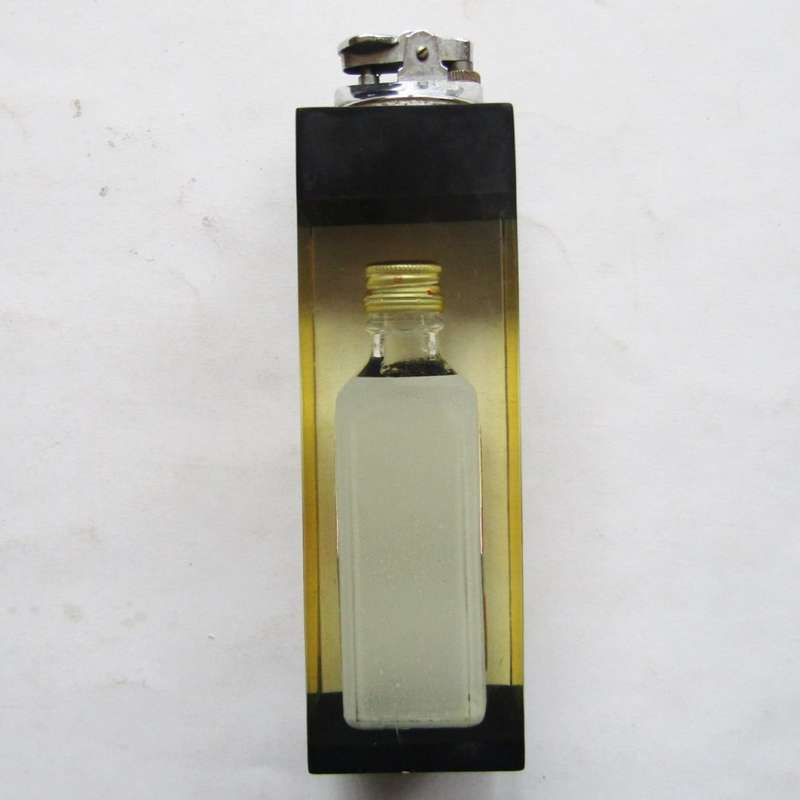 Old Gilbey`s Gin Table Lighter