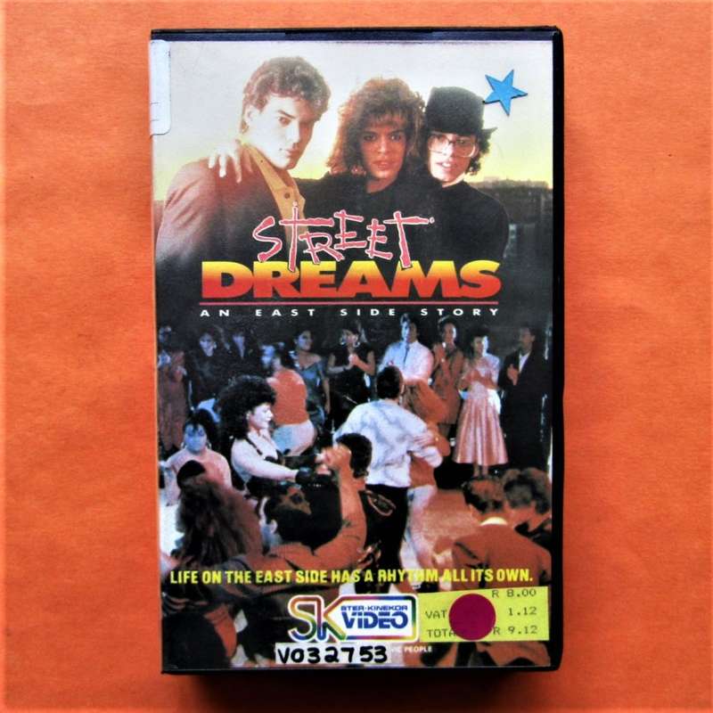 Sweet Dreams: An East Side Story - Musical Movie VHS Tape (1991)