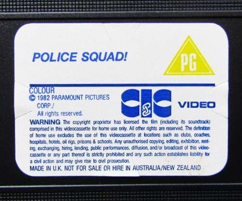 Police Squad! - Leslie Nielsen - VHS Tape (1982)