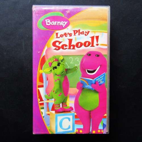 Barney: Let`s Play School! - Children`s VHS Video Tape (2002)