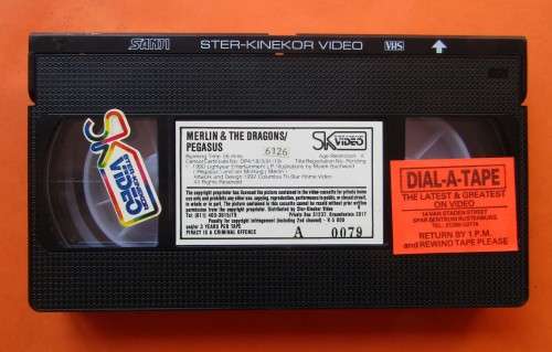 Merlin and the Dragons / Pegasus - VHS Video Tape (1992)