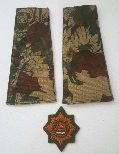 Koevoet Cloth Cap Badge and Camo Shoulder Epaulettes