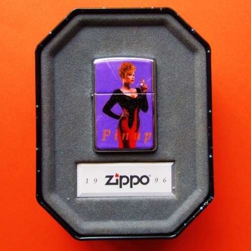 1996 Zippo Pin Up Girl Lighter in Original Case