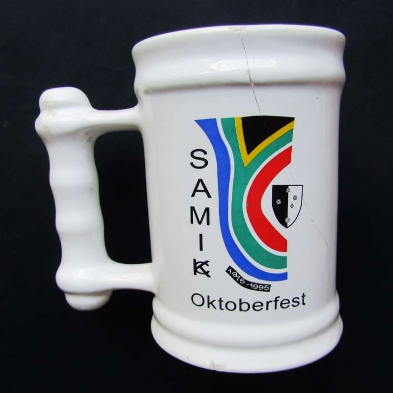 1995 SA Military Intelligence Beer Mug