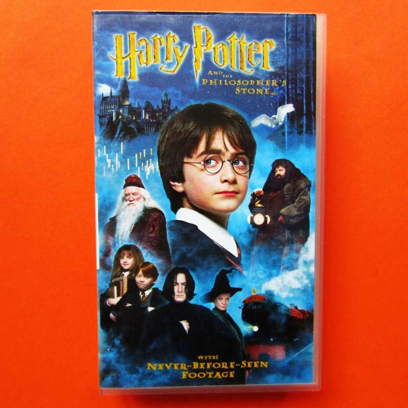 Harry Potter and the Philosopher`s Stone - Movie VHS Tape (2002)