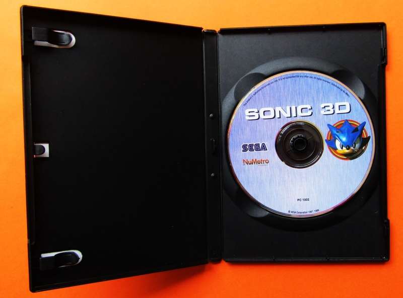 Sonic 3D: Flickies Island - Sega PC Game