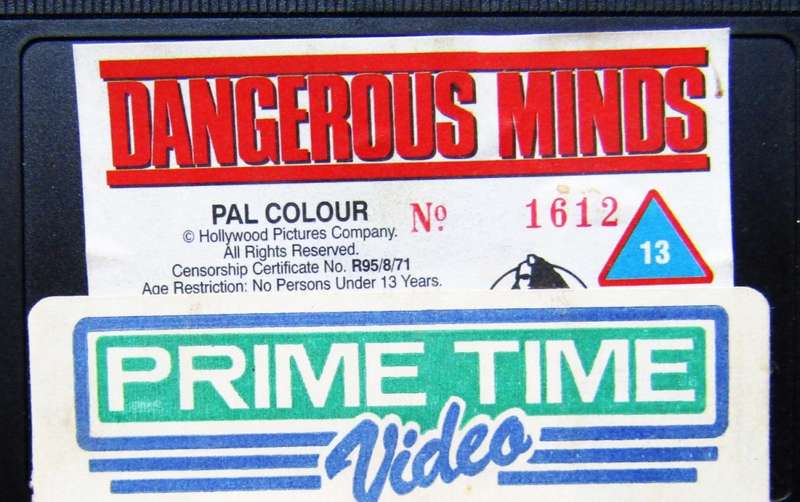 Dangerous Minds - Michelle Pfeiffer - Movie VHS Tape (1995)