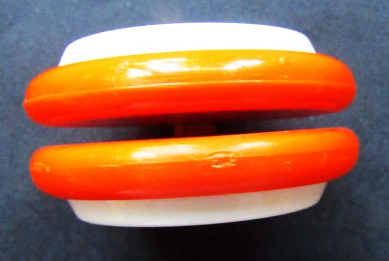 Vintage Fanta Genuine Russell Professional Yoyo