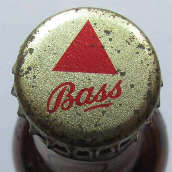 Old Britain Bass Pale Ale 33cl Beer Bottle with Cap