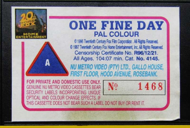 One Fine Day - Clooney and Pfeiffer - Movie VHS Tape (1997)