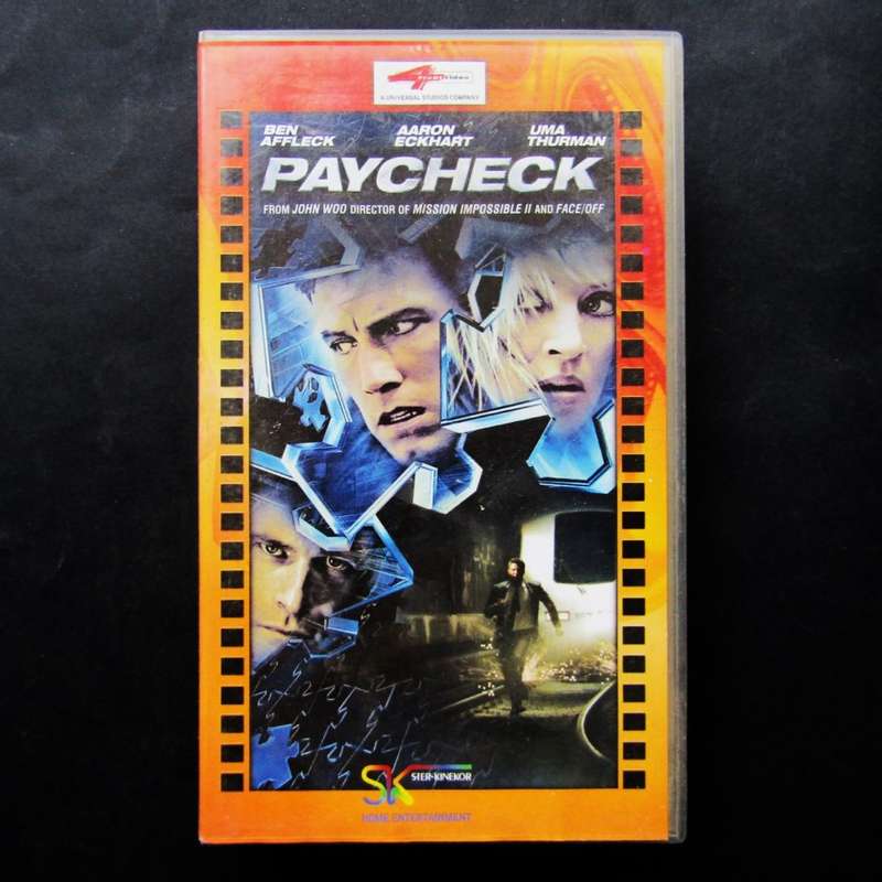 Paycheck - Ben Affleck - Movie VHS Tape (2004)