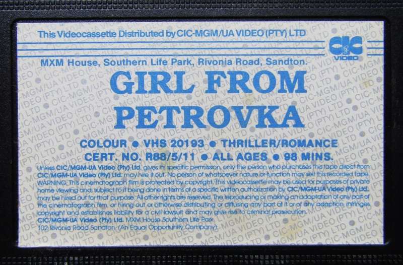 The Girl from Petrovka - Goldie Hawn - Movie VHS Tape (1988)