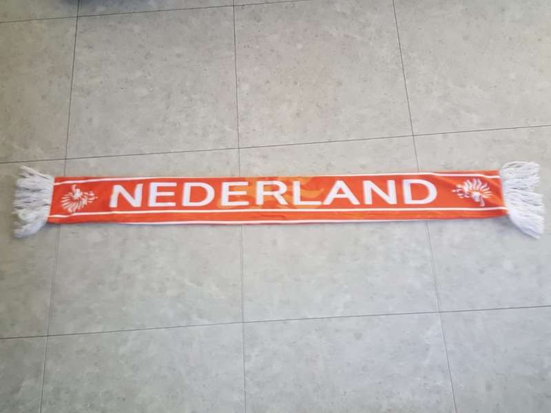 Old Nederland Football Neck Scarf