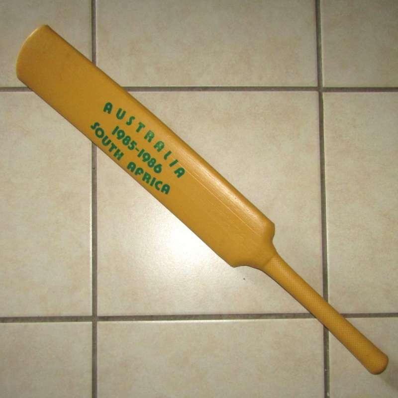 1986 Australia vs South Africa Large Plastic Cricket Bat