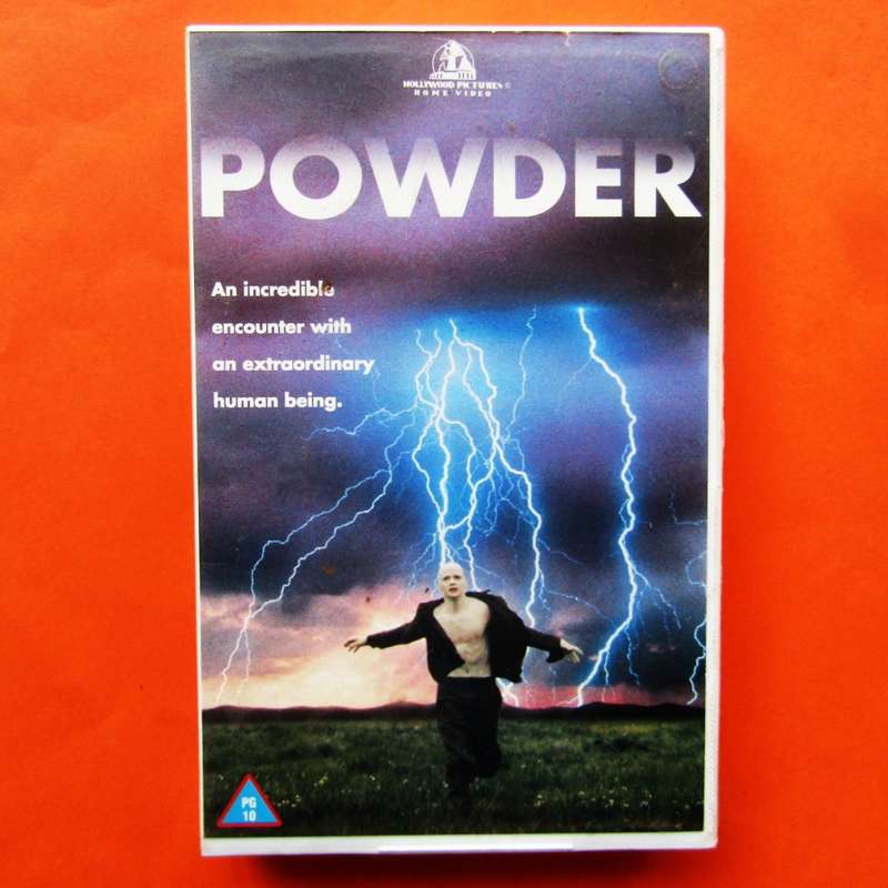 Powder - Mary Steenburgen - Movie VHS Tape (1995)