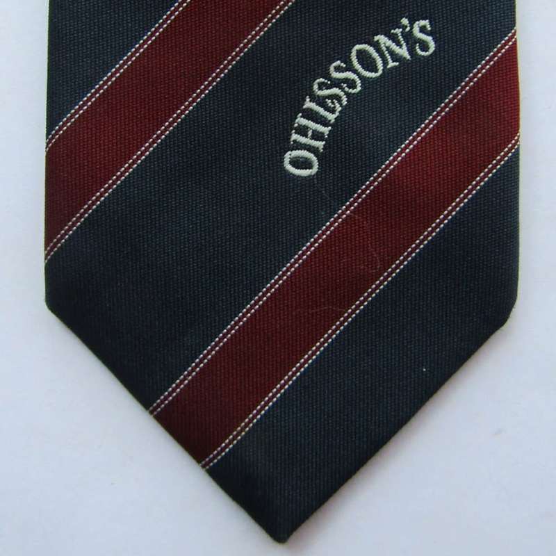 Old Ohlsson's Beer Neck Tie