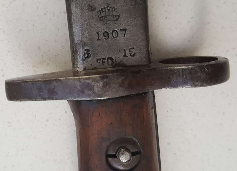 British 1907 Pattern Bayonet with Scabbard - Stamped SAP