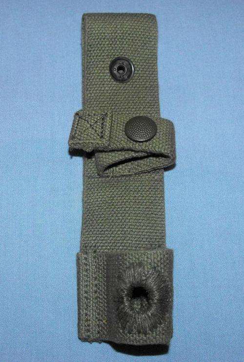 SADF WEBBING R1 BAYONET FROG