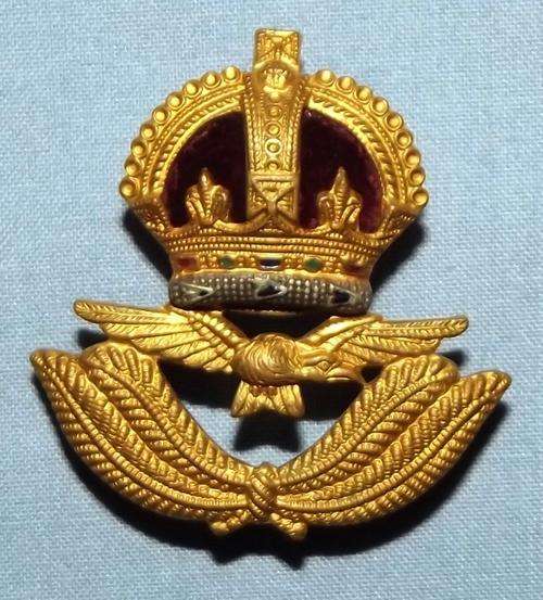 Old British Royal Air Force Officers Cap Badge